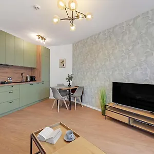 Slaska 12 Living By Downtown Gdańsk